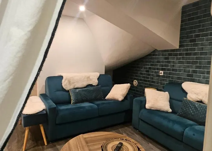 Jane Dans Le Loft Bleu בית אירוח Sablons (Drome)