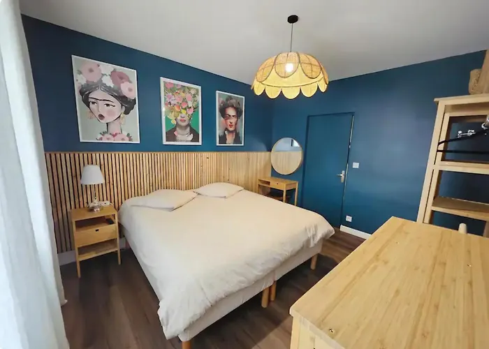 Jane Dans Le Loft Bleu *